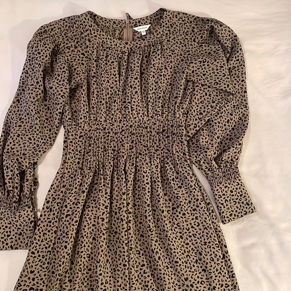 Moussy cheetah print midi dress with puff sleeves
